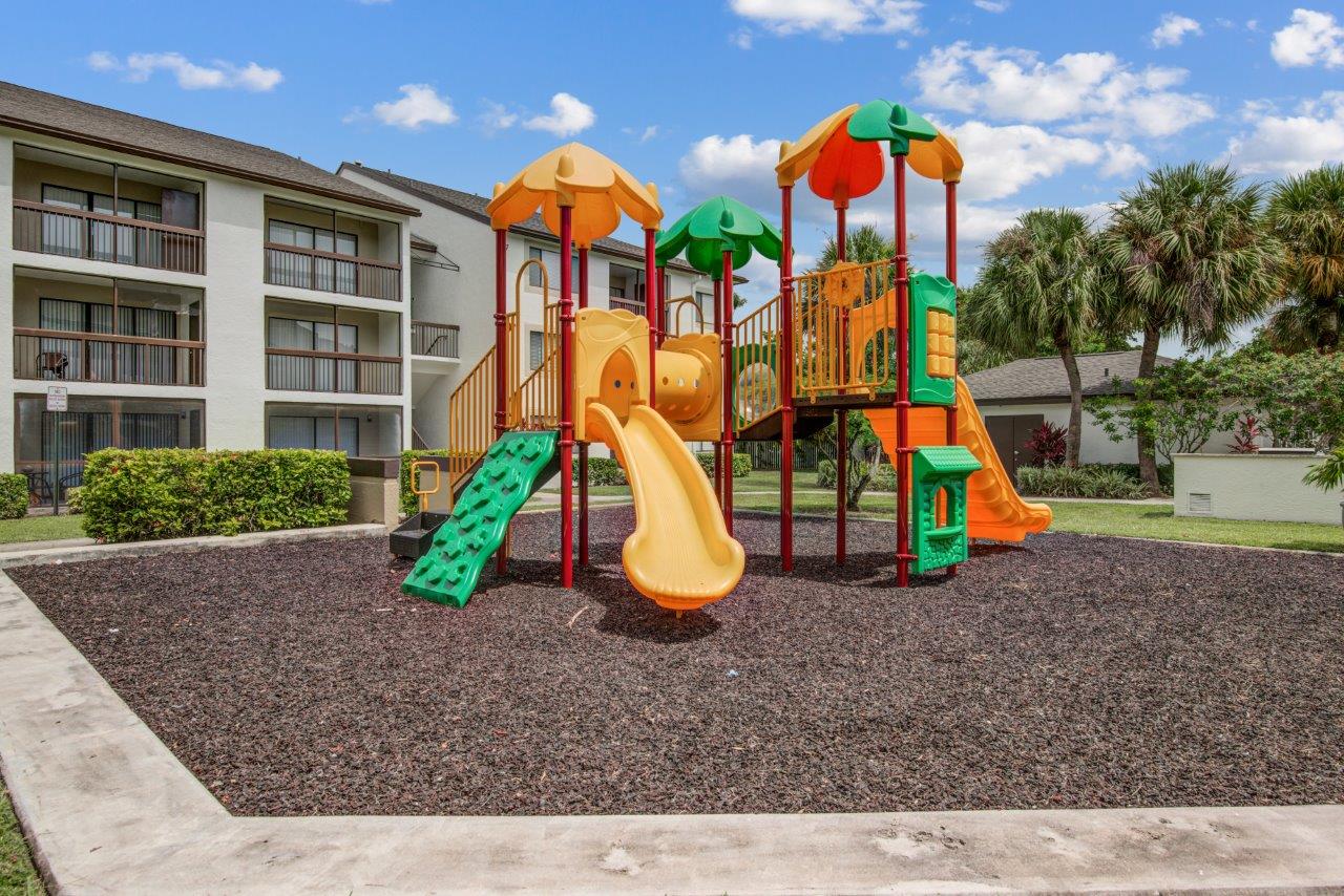 Apartments for rent in Miami, FL - Cascades at the Hammocks Playground