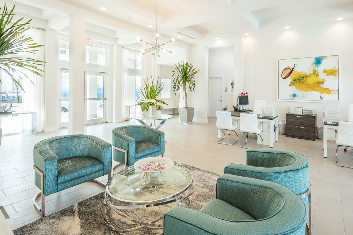 The Olivia apartments in Homestead, FL - Resident Lounge