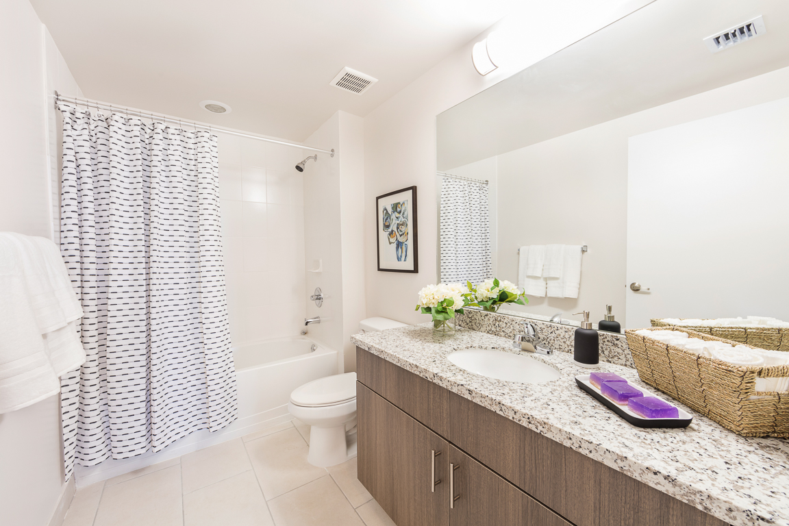 The Olivia apartments in Homestead, FL - Bathroom